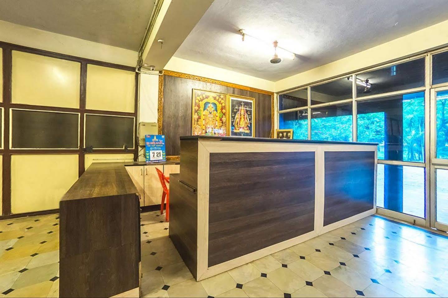 Collection O Ammayi Hotels & Resorts Tiruvannamalai Exterior photo